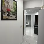 De Lux Ion Mihalache