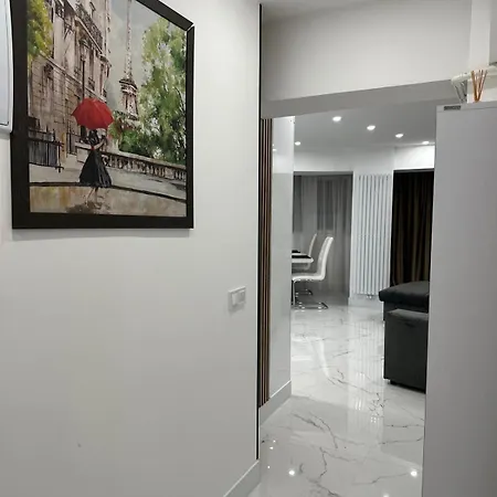 De Lux Ion Mihalache