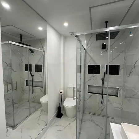 De Lux Ion Mihalache